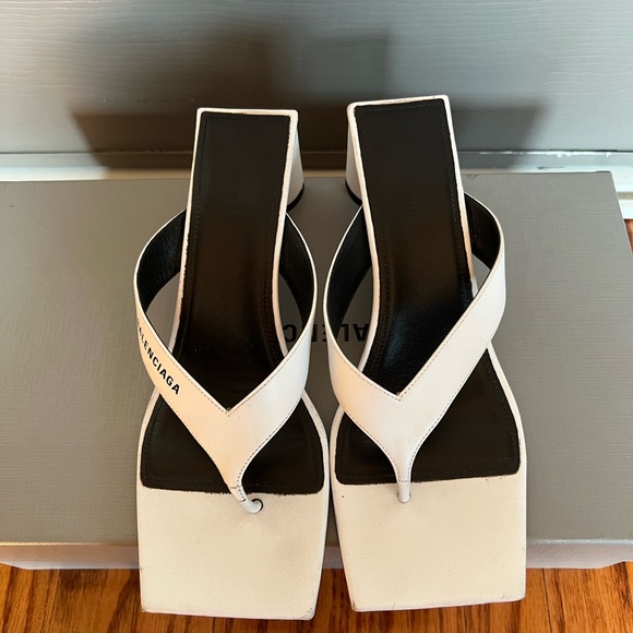 Balenciaga sandals - Picture 2 of 10